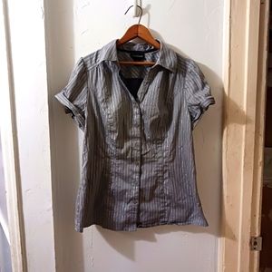 Lane Bryant gray button down top